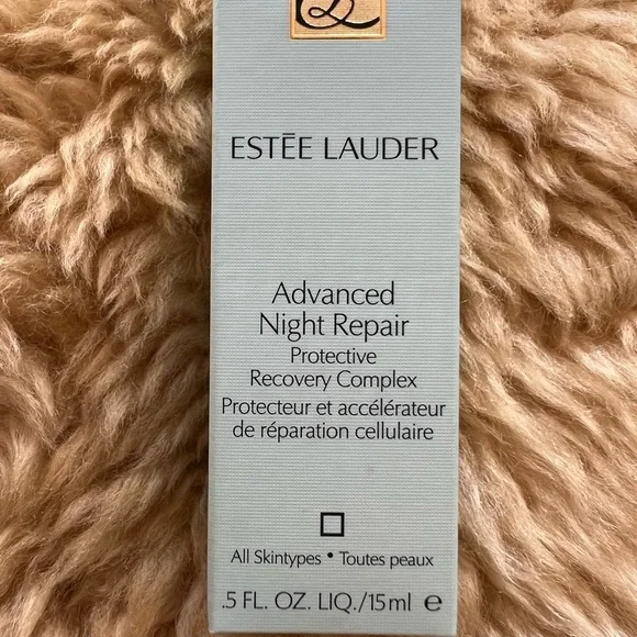 Estée Lauder Advanced Night Repair - Picture 5 of 8